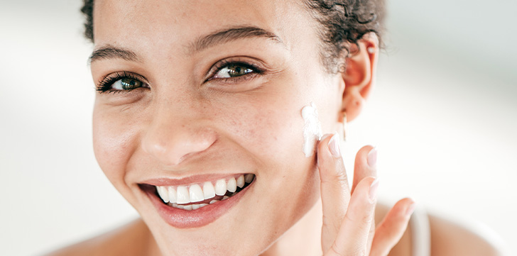 Crème Hydratante Visage : Choisir Selon Son Type de Peau pour un Éclat Parfait